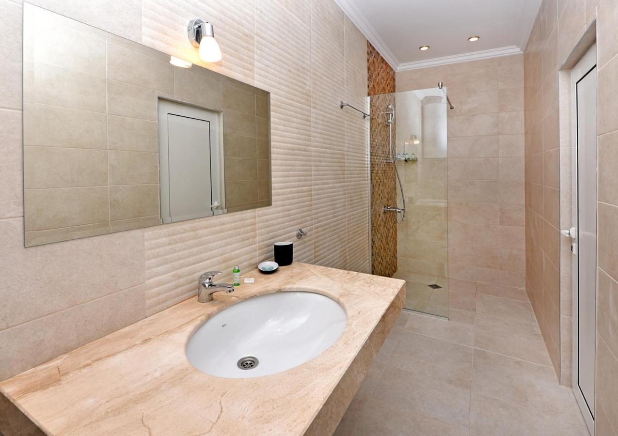 Sirena Palace Family Hotel Obzor Esterno foto