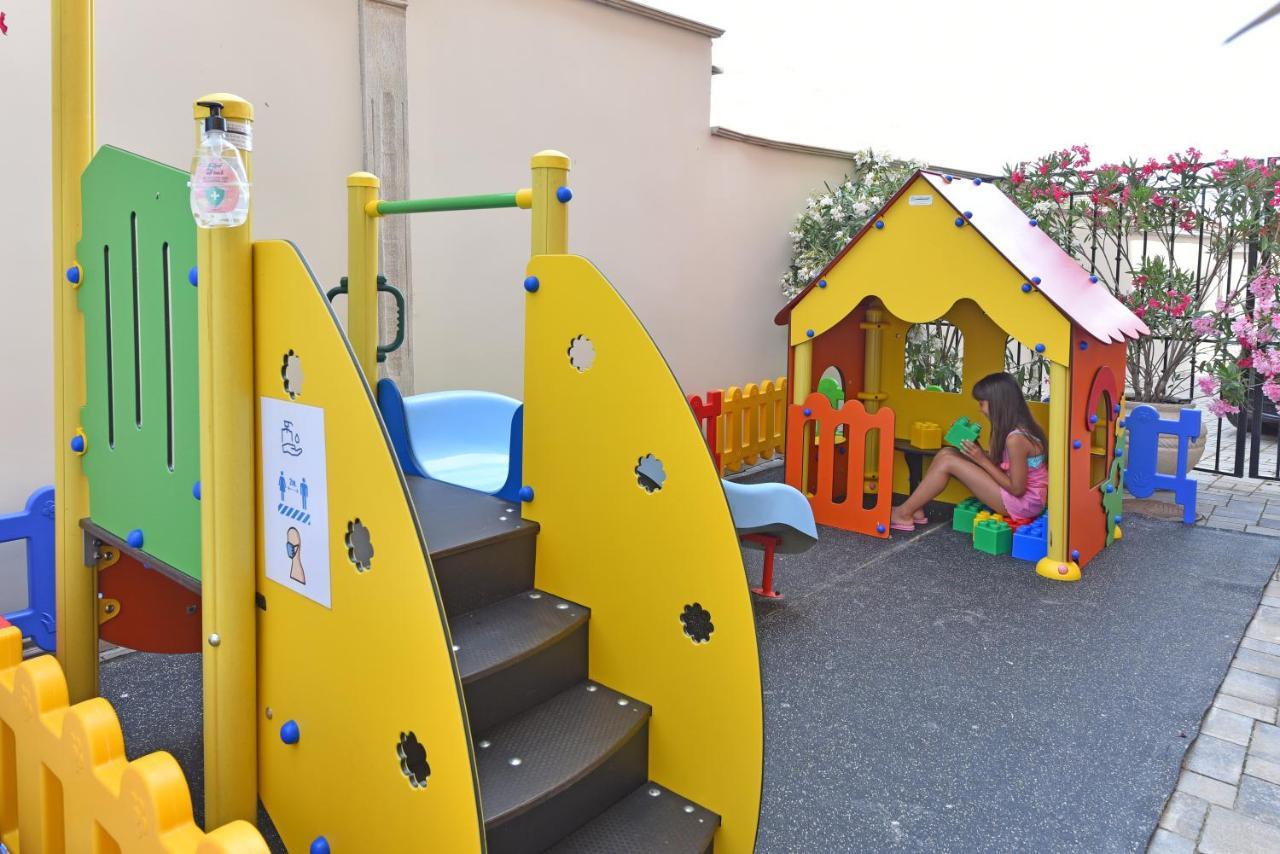 Sirena Palace Family Hotel Obzor Esterno foto