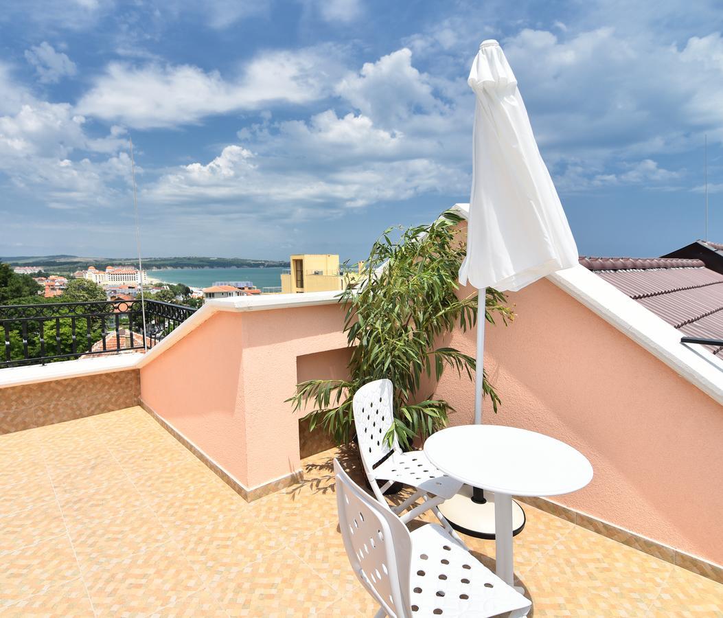 Sirena Palace Family Hotel Obzor Esterno foto