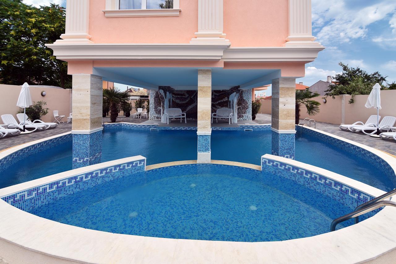 Sirena Palace Family Hotel Obzor Esterno foto