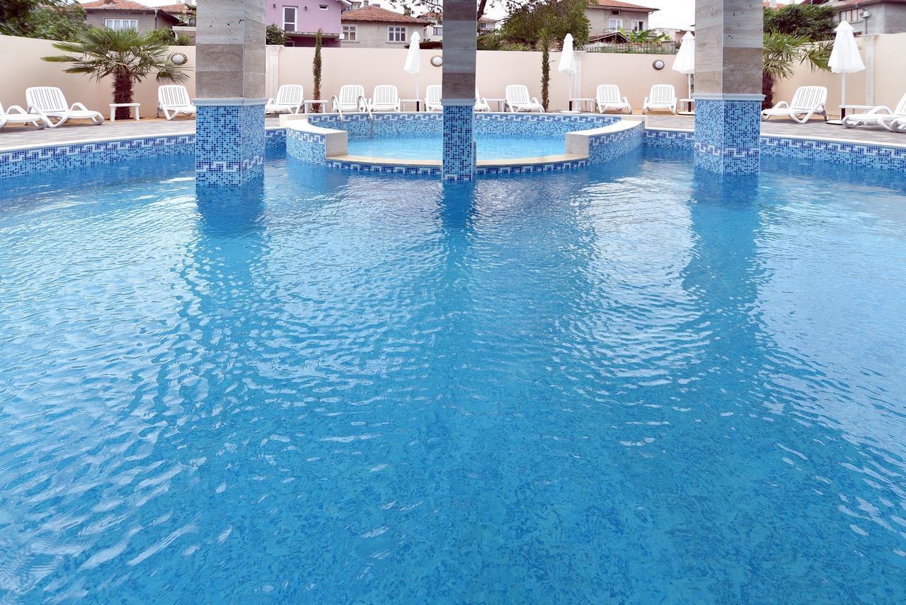 Sirena Palace Family Hotel Obzor Esterno foto