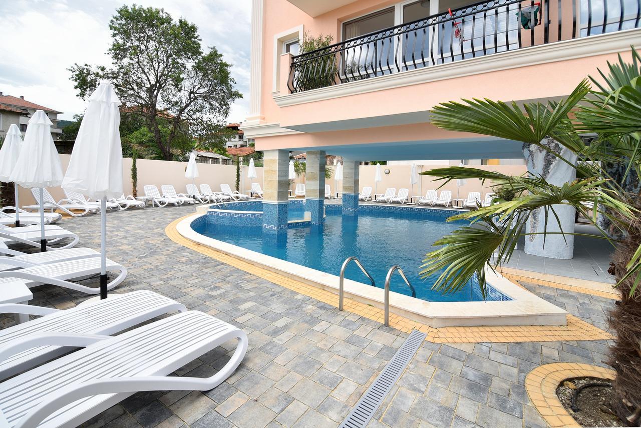 Sirena Palace Family Hotel Obzor Esterno foto
